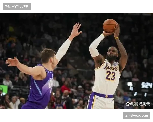 湖人凭借詹眉高效发挥与末节区域联防 主场险胜太阳